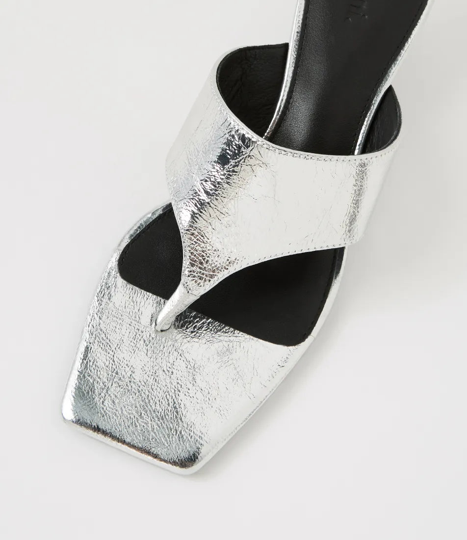 Mollini Torina Thong Heels Silver Crinkle Leather