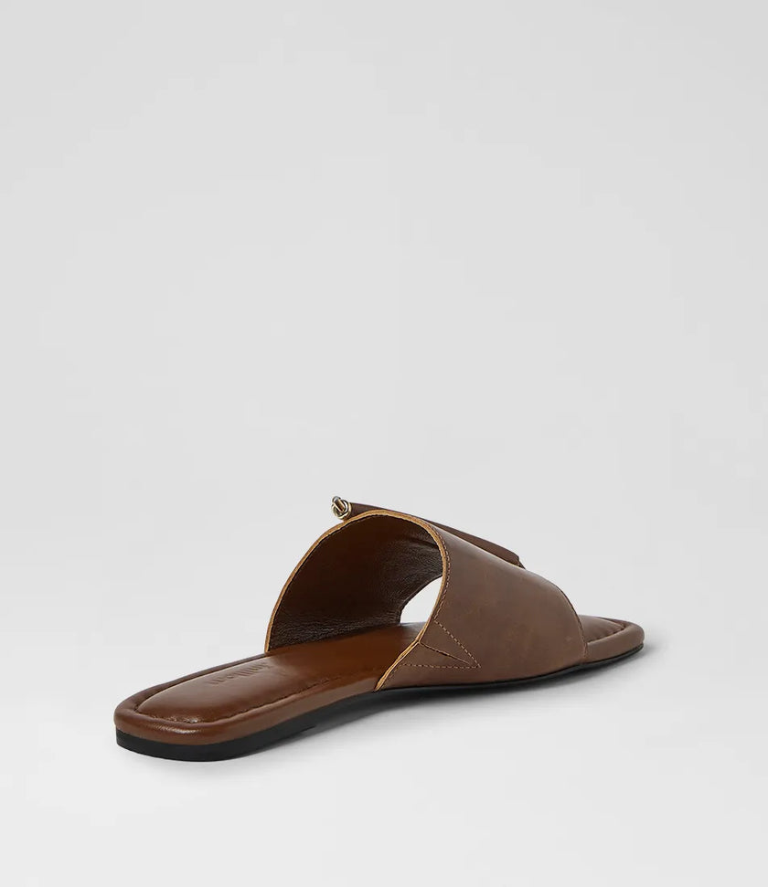 Mollini Misam Thong Sandals Tan Crinkle Leather