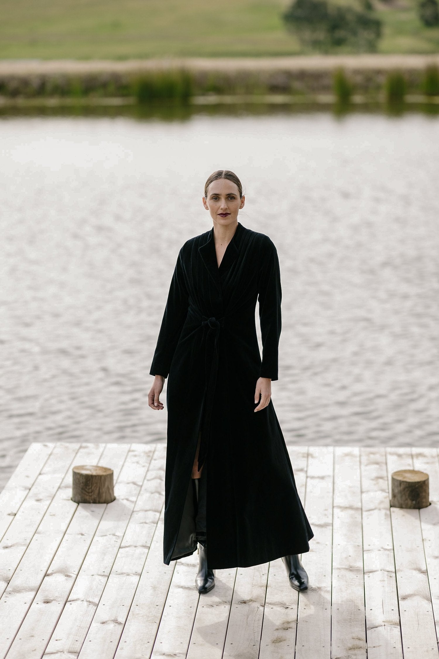 M. A. Dainty Stocker Coat Black Velvet