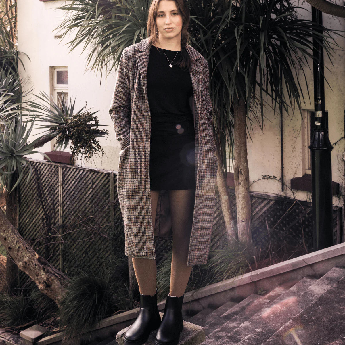 Lamington Merino Wool Textured Knit Tights Walnut