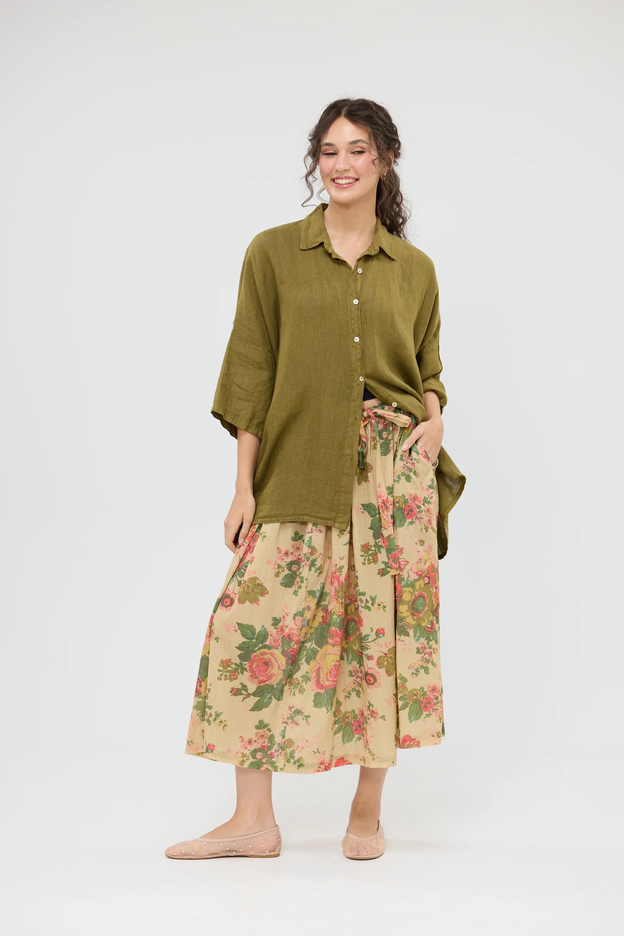 Miss Rose Sister Violet Teddie Linen Shirt Olive