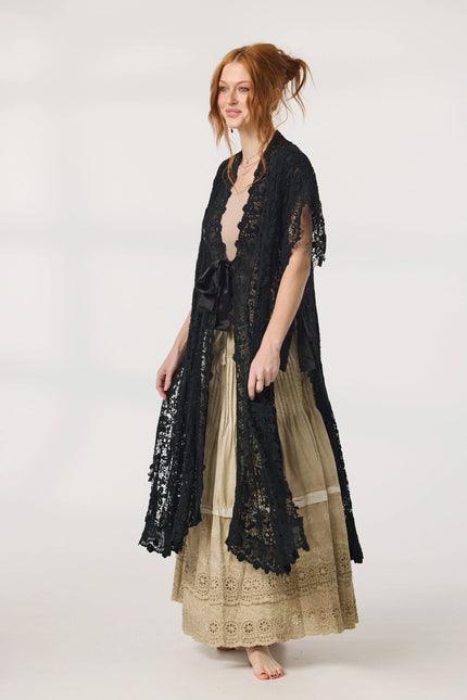 Miss Rose Sister Violet Empress Lace Coat Black