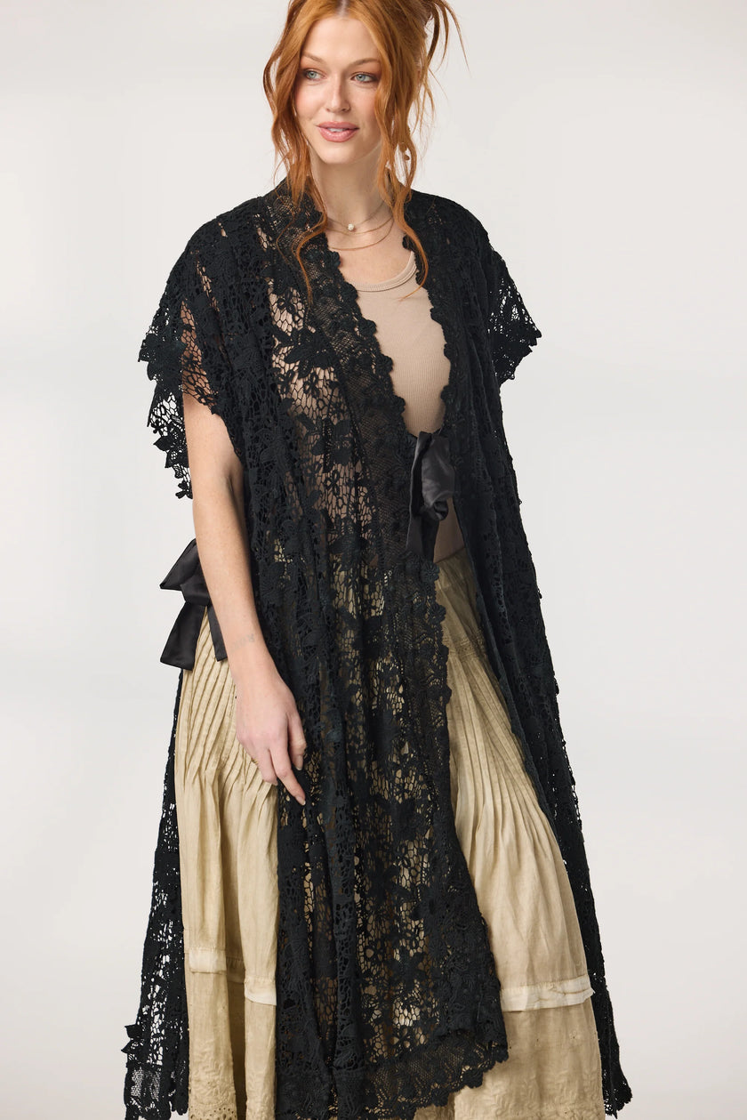 Miss Rose Sister Violet Empress Lace Coat Black