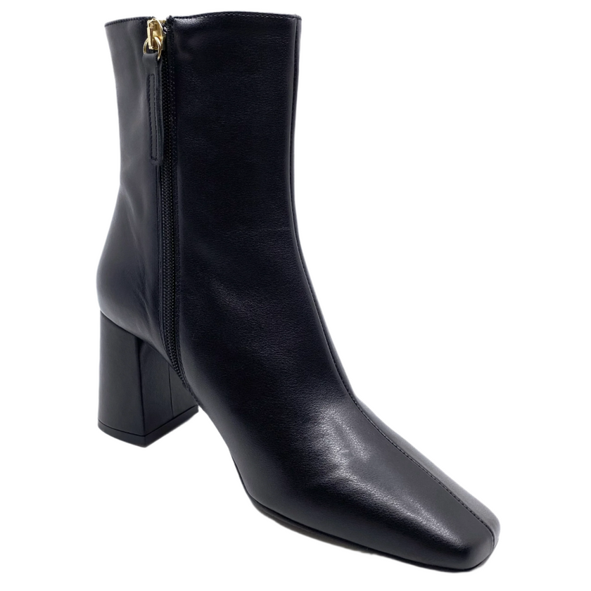Neo Eva Napa Black Leather