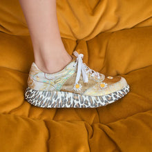 Load image into Gallery viewer, Laura Vita Nikito 52 Leopard Sneakers
