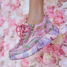 Load image into Gallery viewer, Laura Vita Nikito 62 Rose Sneakers
