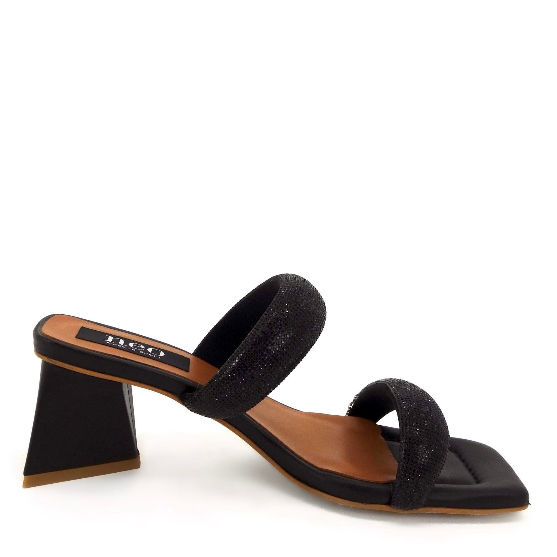 Neo Ellen Black Diamantes