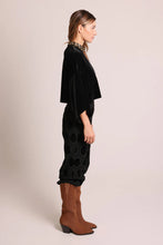 Load image into Gallery viewer, Traffic People No Going Back Lulu Top Black
