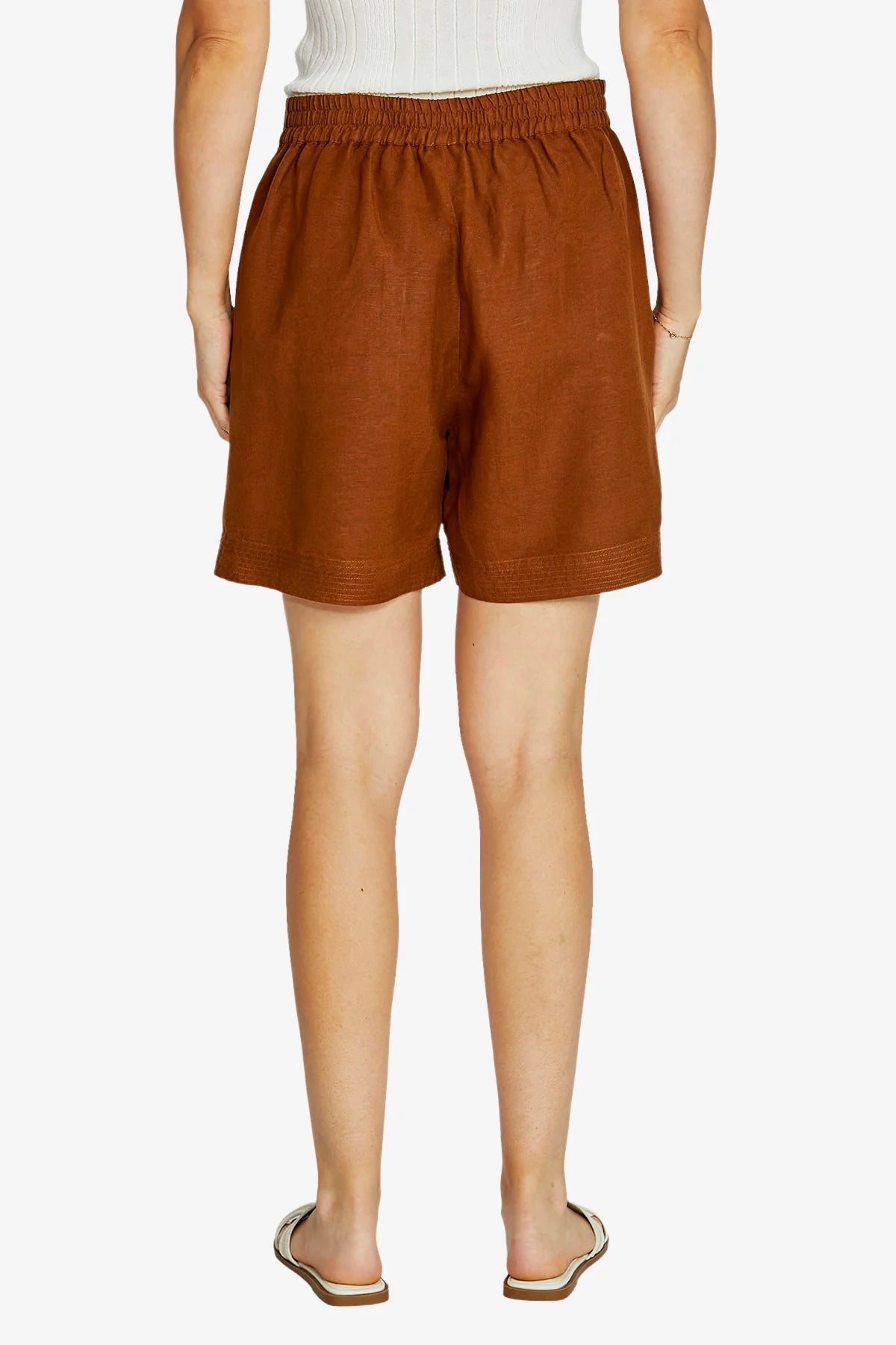 Pingpong Lisa Stitch Hem Short Coffee