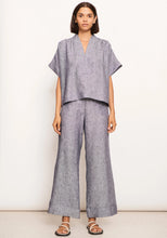 Load image into Gallery viewer, POL Joss Denim Top Linen Denim
