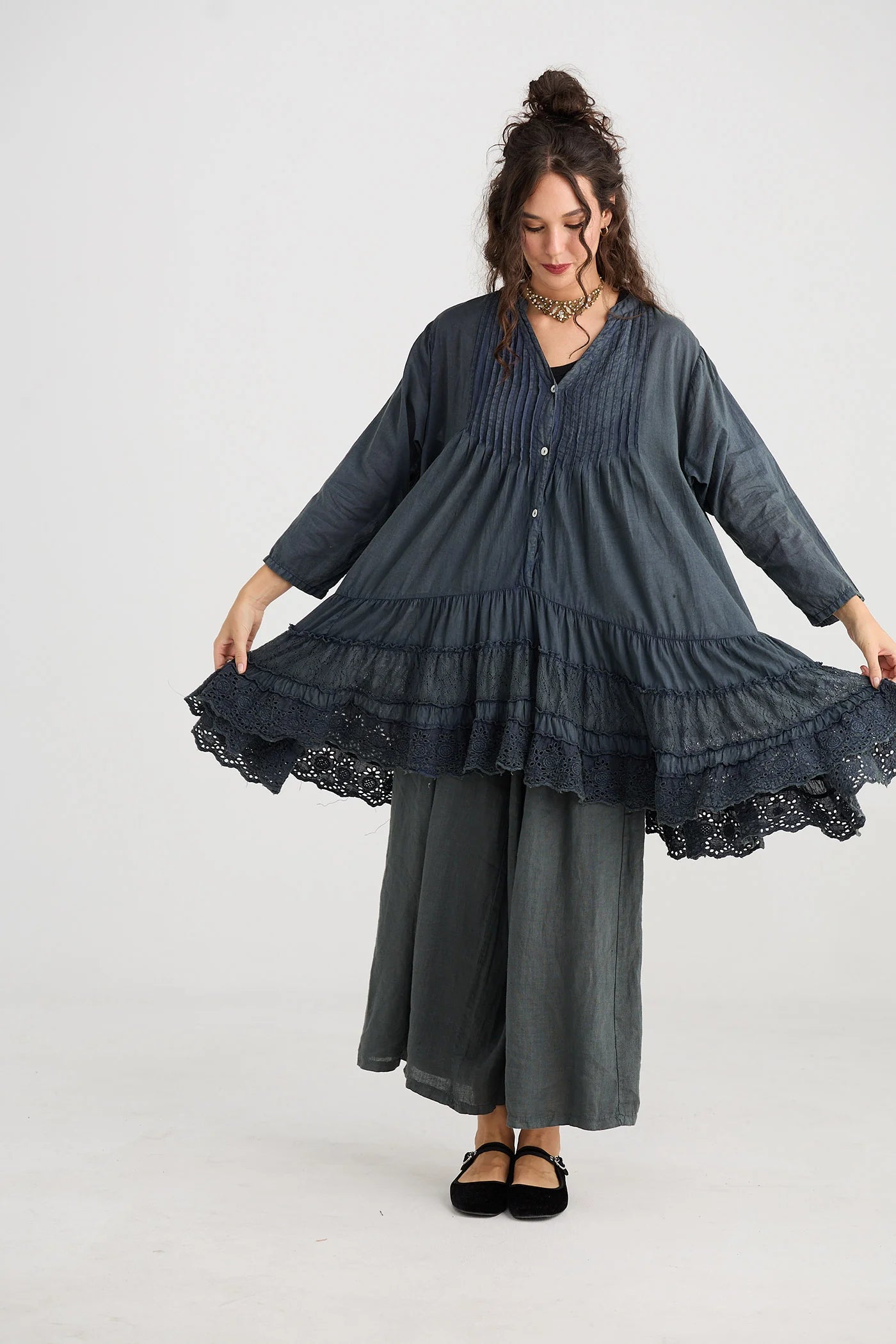 Miss Rose Sister Violet Persian Princess Top Ink