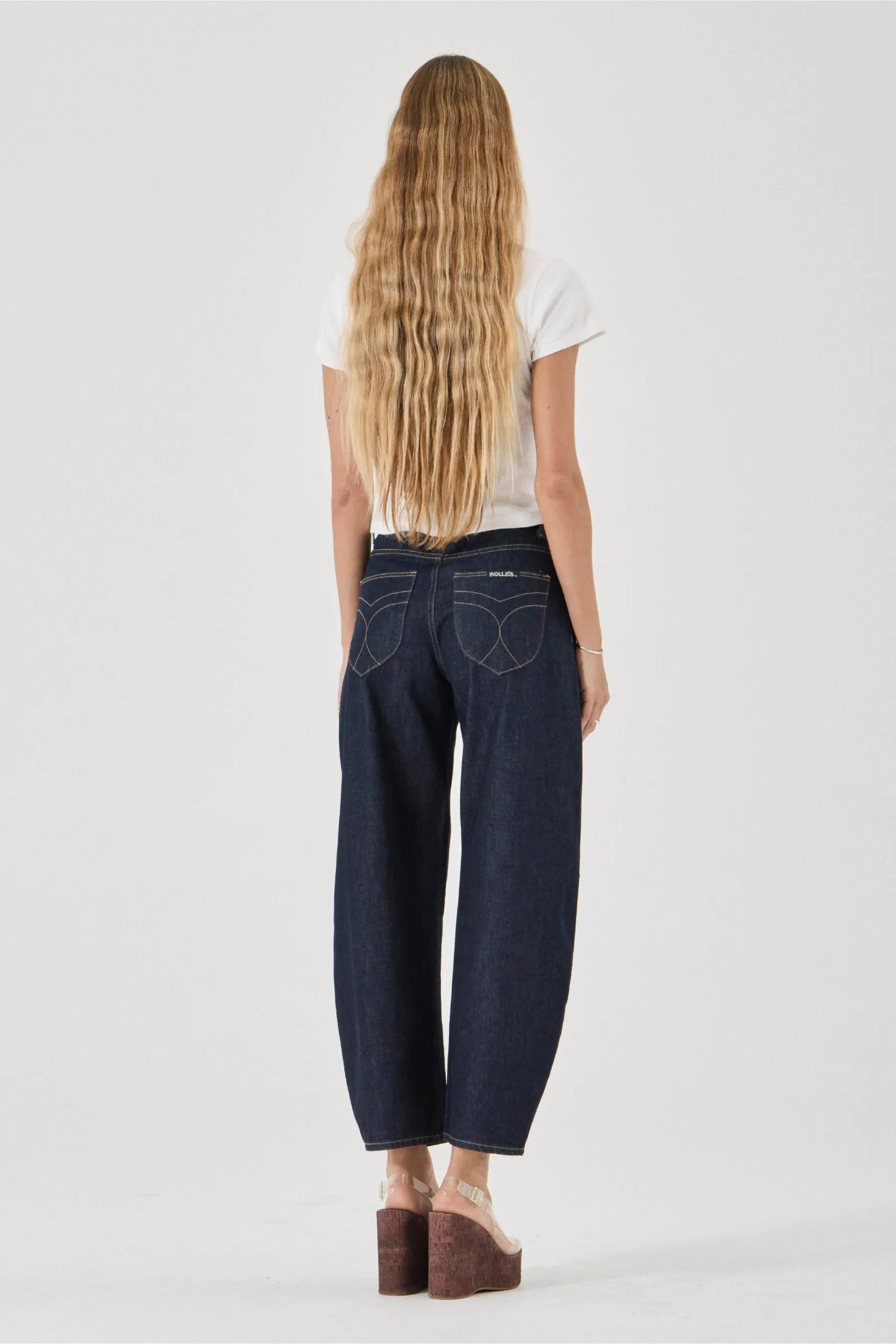 Rolla's Gigi Barrel Jeans Super Rinse Denim