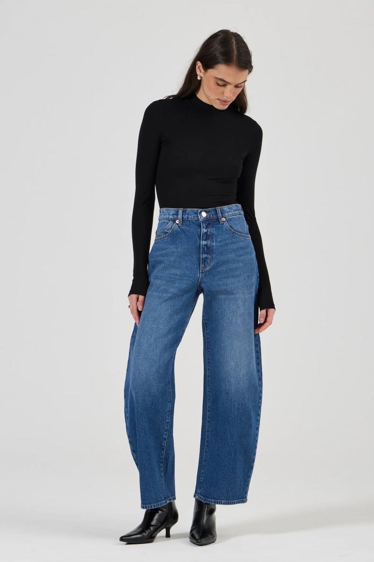 Rolla's Gigi Barrel Jeans Reign