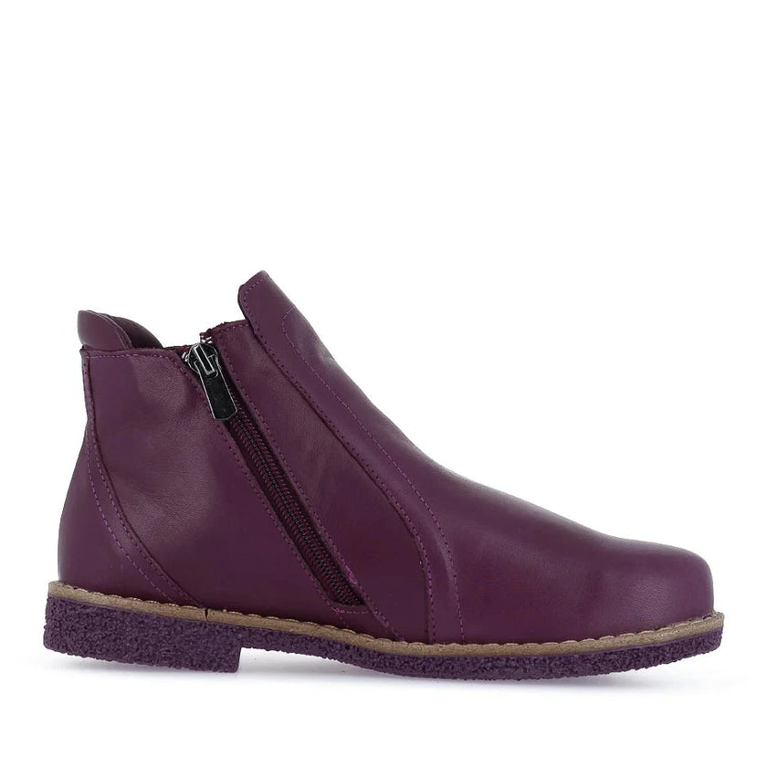 Rilassare Tallow Leather Ankle Boots Plum/Plum