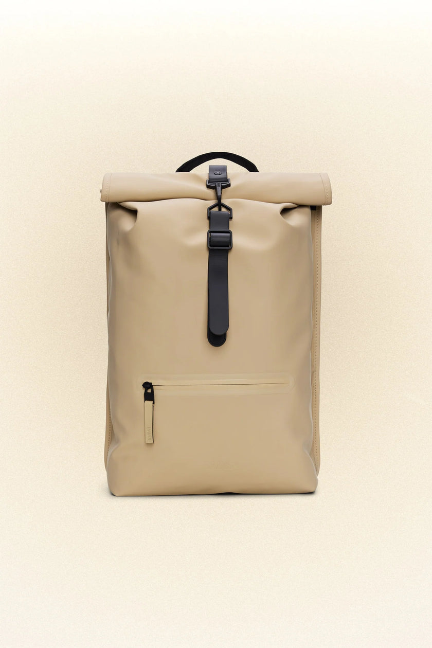 RAINS Rolltop Rucksack Sand