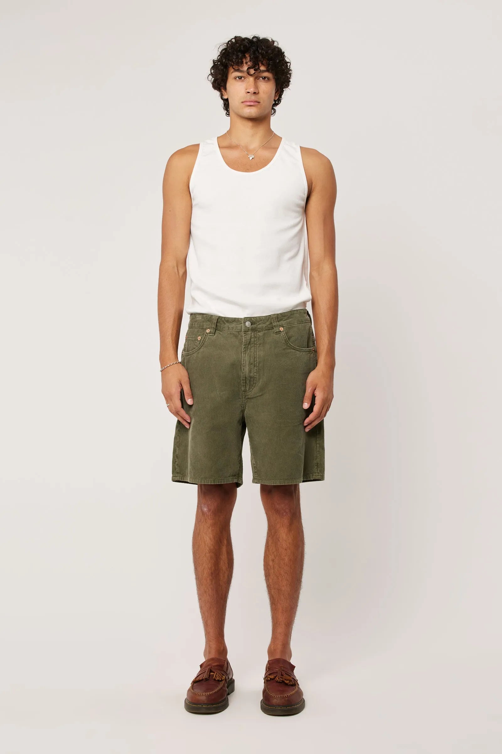 Rollas Ezy Cord Shorts Olive
