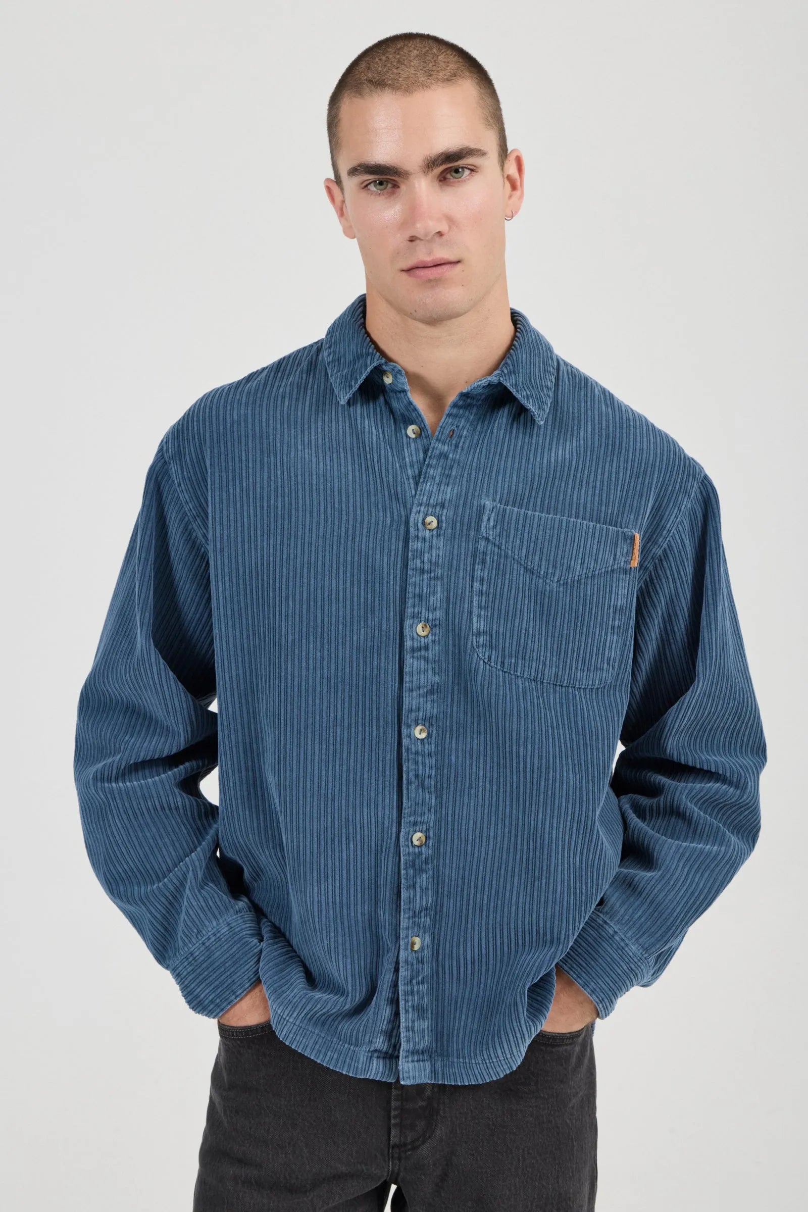 Rollas Campus Chunky Cord LS Shirt Washed Blue