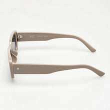 Load image into Gallery viewer, ROC Eyewear Creeper Sunglasses Caramel
