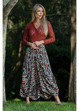 Load image into Gallery viewer, Cienna Myee Eshe Skirt
