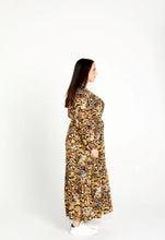 Load image into Gallery viewer, Sass Brigitte Balloon Sleeve Maxi Dress Winter Floral
