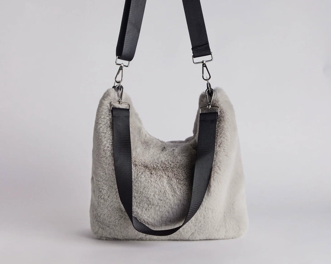 DEA The Label Faux Fur Slouch Bag Dove