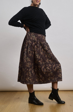 Load image into Gallery viewer, JJ Sisters GG81 Cotton Corduroy Skirt
