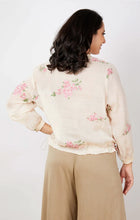 Load image into Gallery viewer, JJ Sisters LL23 Summer Jacket Cream
