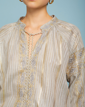 Load image into Gallery viewer, MEISÏE Gold Embroidered Blouse Fresh Mint
