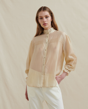 Load image into Gallery viewer, Analia Shay Long Sleeve Shirt Beige
