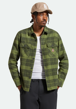 Load image into Gallery viewer, Brixton Bowery Heavyweight L/S Flannel Cypress Green/Black
