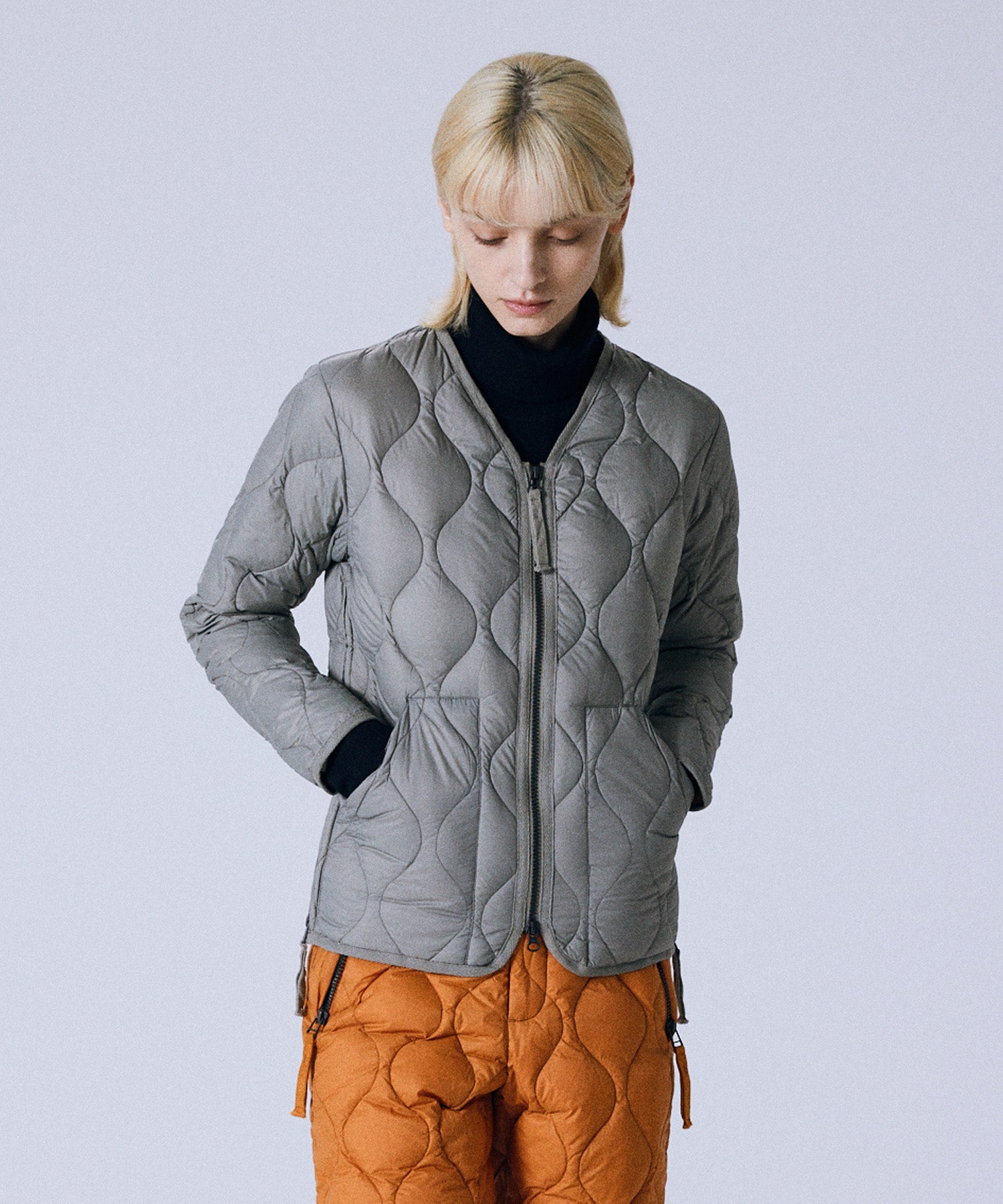 Taion Unisex Military Zip V-Neck Down Jacket Light Mocha