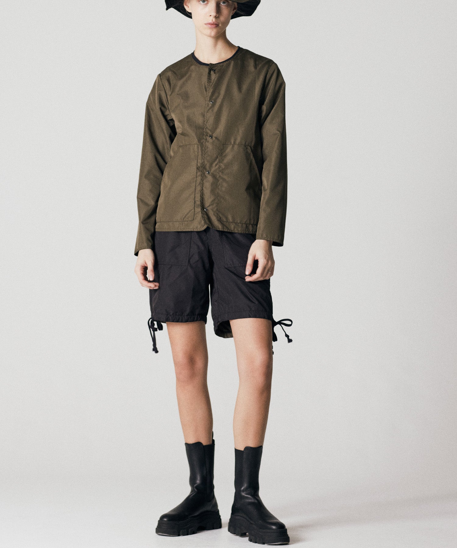 Taion Non-Down Military Reversible Short Black