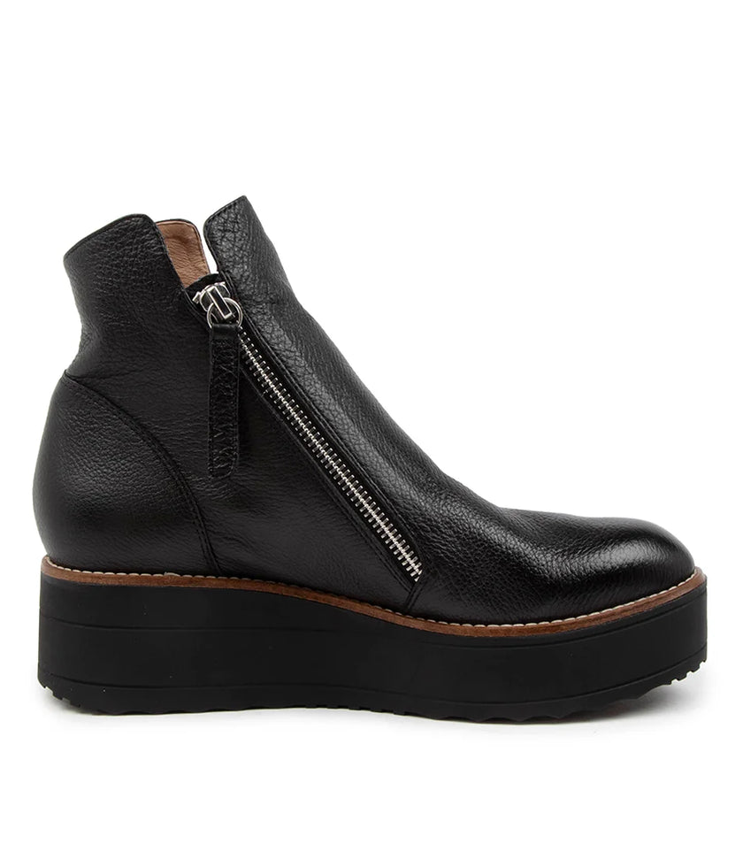 Top End Nene Zip Side Boots Black/Black Leather