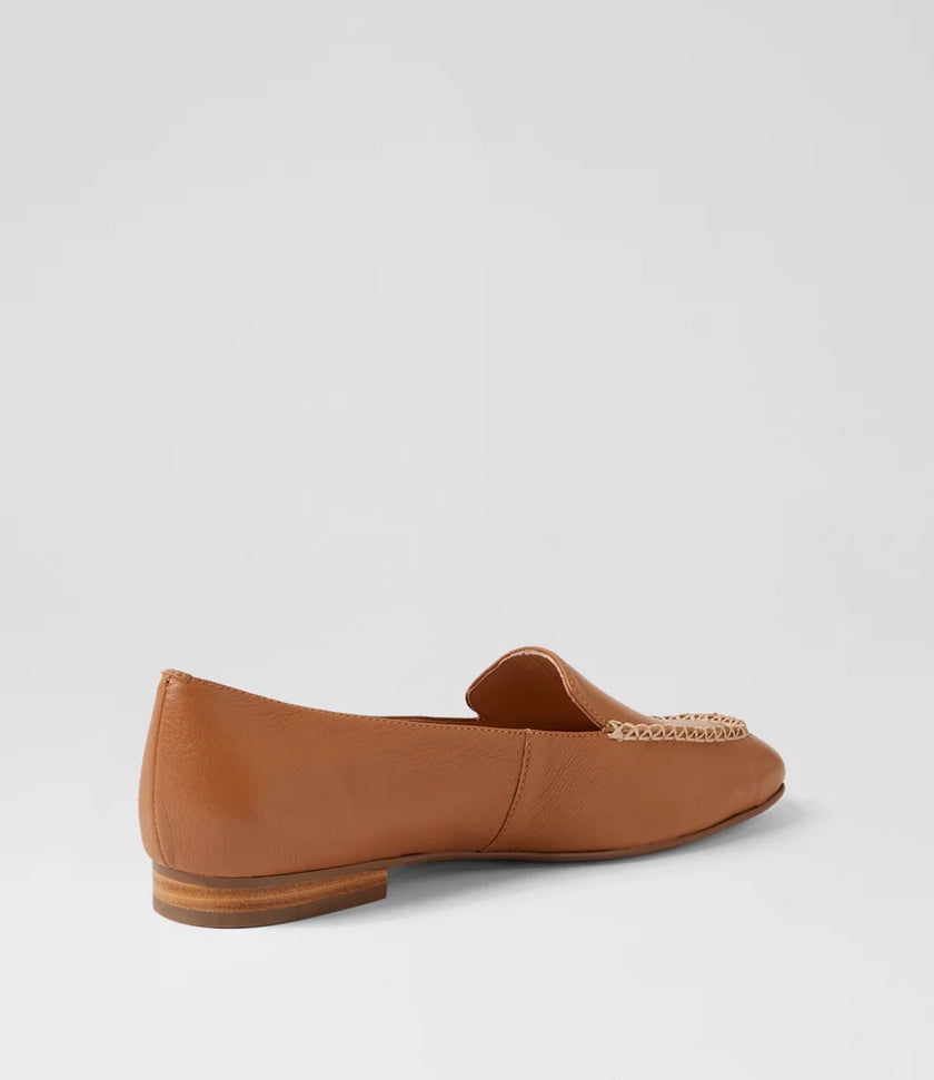 Top End Pansha Dark Tan/ Natural Leather Flats