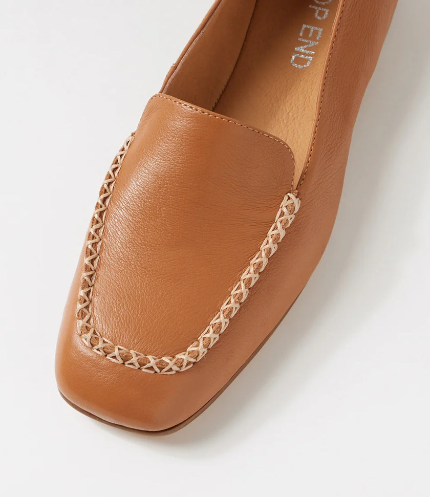 Top End Pansha Dark Tan/ Natural Leather Flats