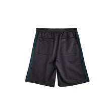 Load image into Gallery viewer, Jungles Jungles Weave Trim Pintuck Short
