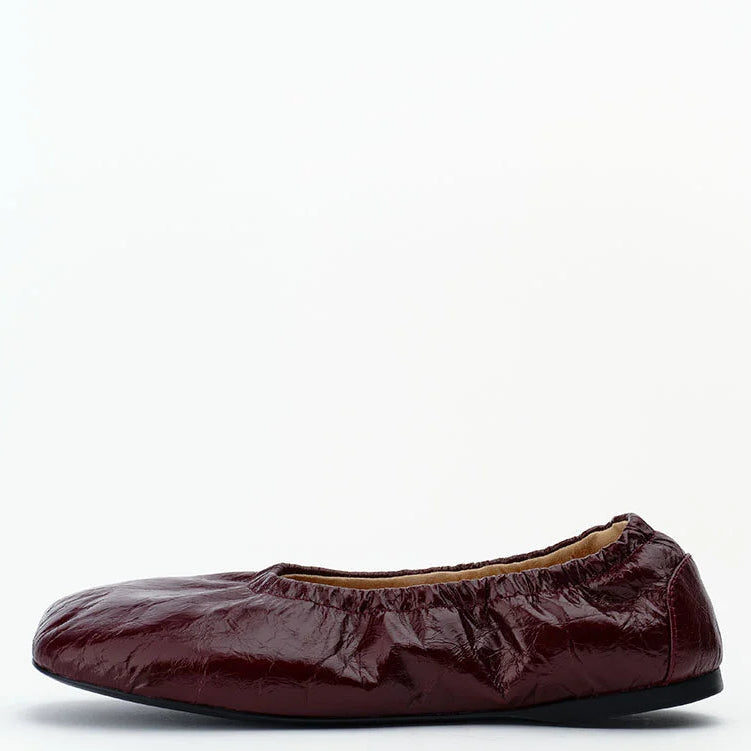 Alias Mae Theresa Square-Toe Ballet Flats Burgundy Oily Crinkle Leather