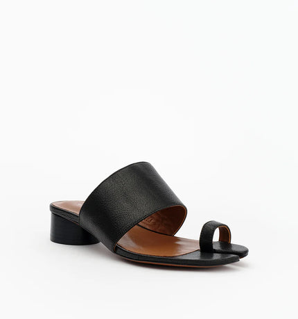 Alias Mae Toni Tabi Sandals Black Tumble Leather