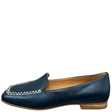 Load image into Gallery viewer, Top End Pansha Navy/ Natural Leather Flats
