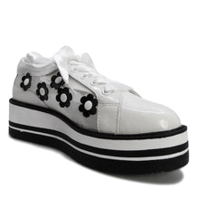 Load image into Gallery viewer, Top End Sereno White/ Black Patent Multi
