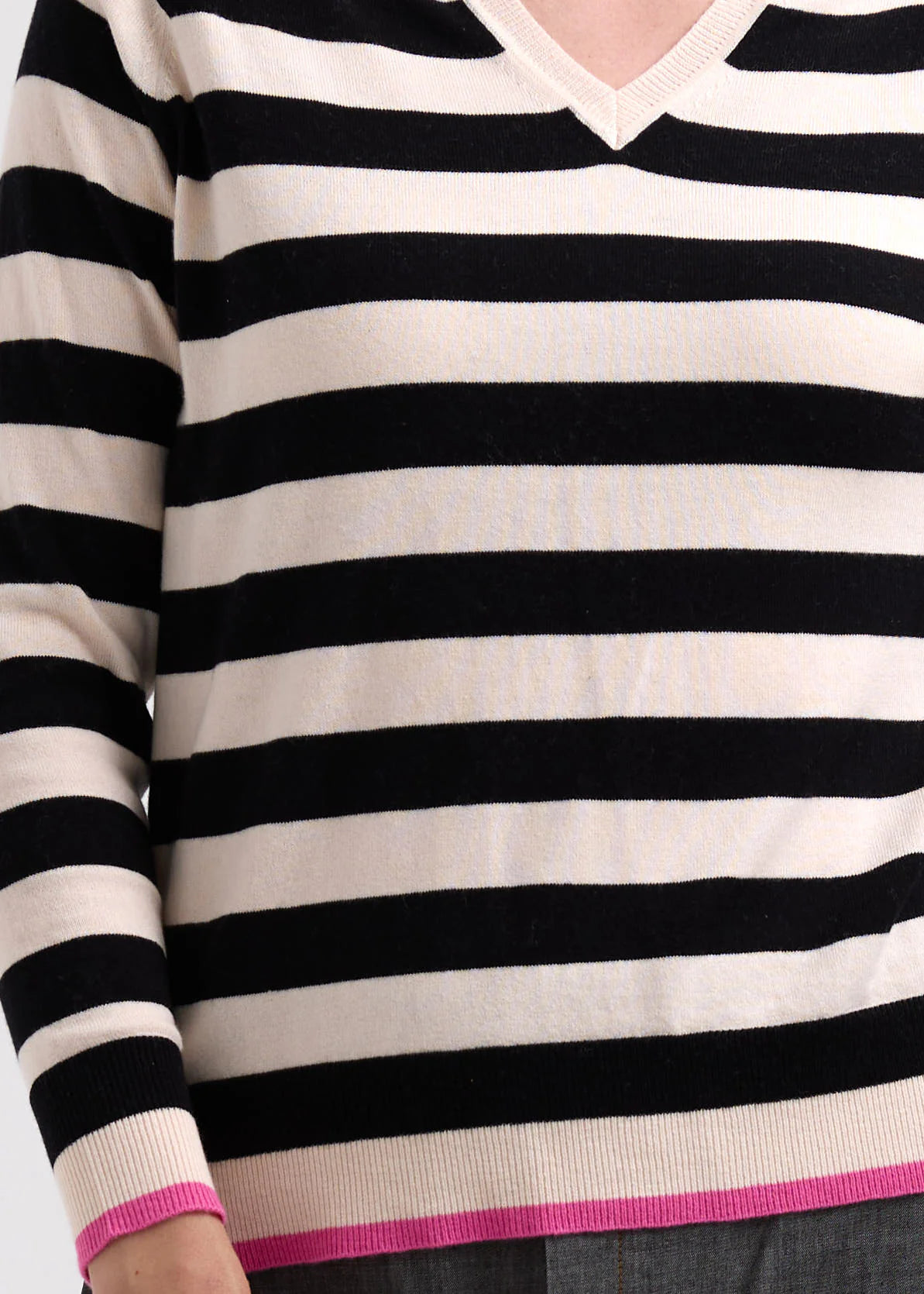 Zaket & Plover Essential Stripe V Shell