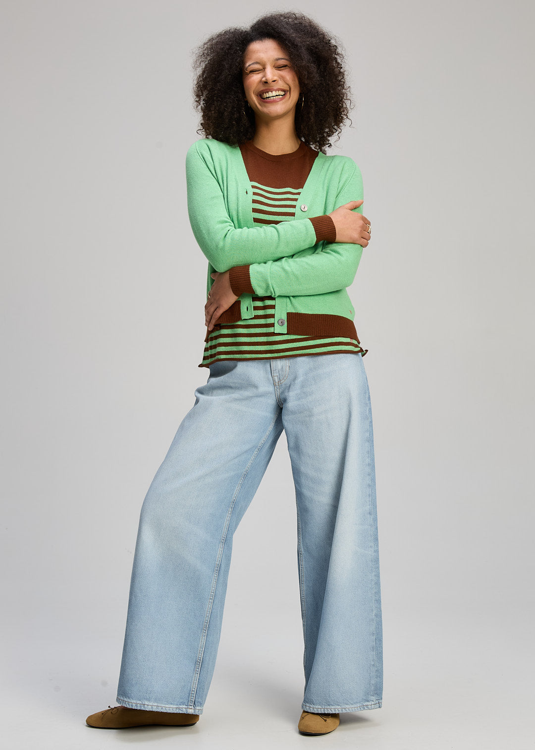 Zaket & Plover Essential V Neck Cardi Basil