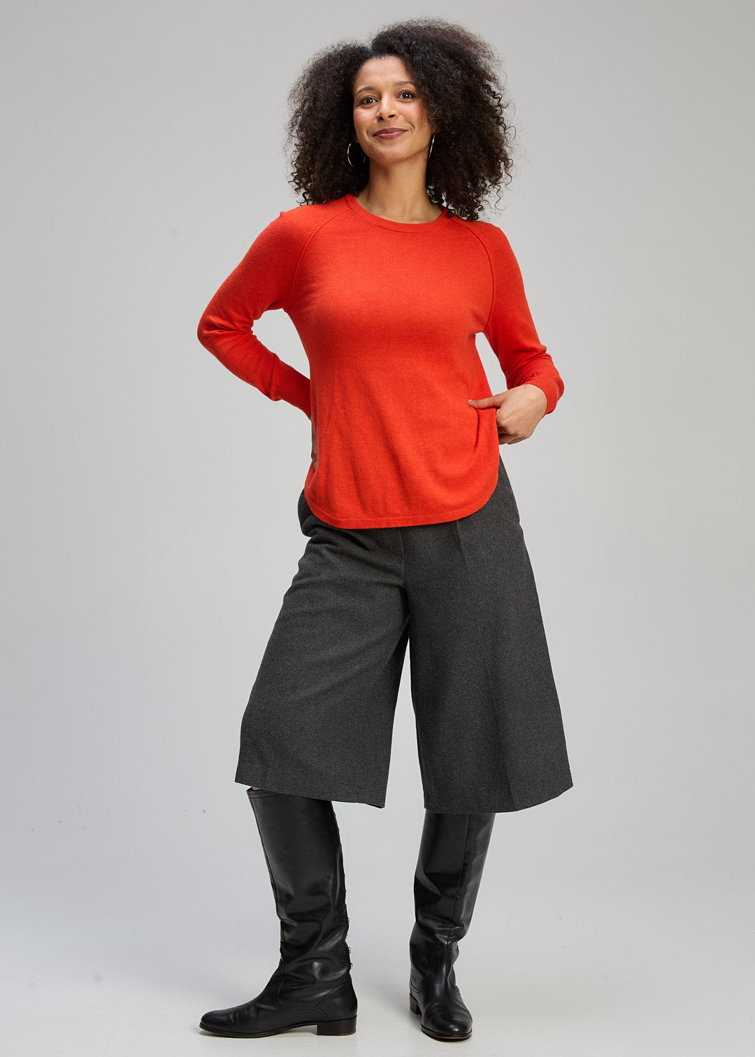 Zaket & Plover Essential Rounded Bottom Jumper Paprika