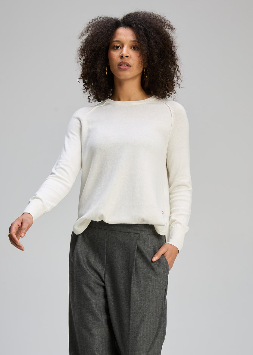 Zaket & Plover Essential Rounded Bottom Jumper Salt