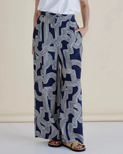 Load image into Gallery viewer, Betty Basics Zander Pant Navy Geo
