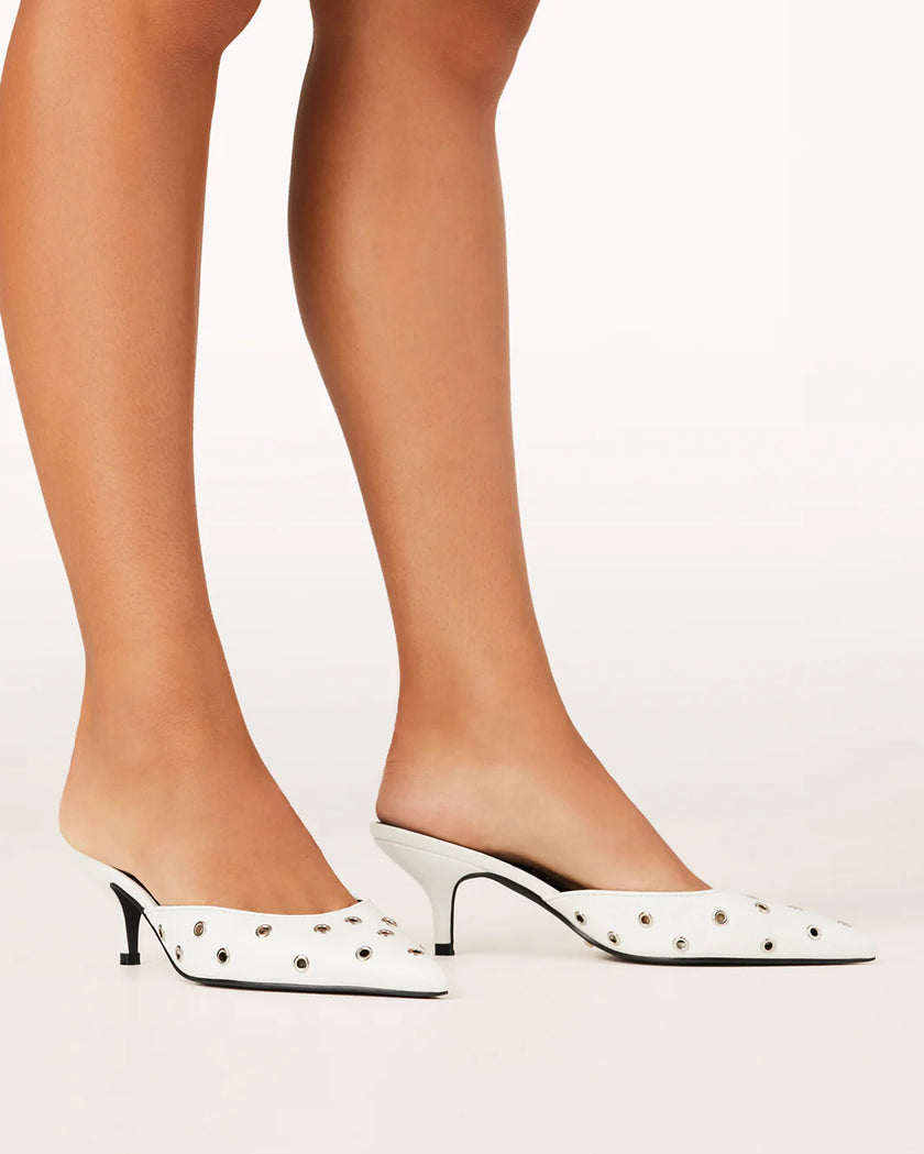 Billini Miles White