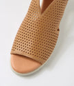Django & Juliette Mutan Dark Tan/ Almond Sole Leather