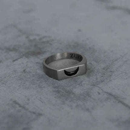 ZUKO Lunar Ring