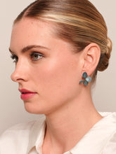 Load image into Gallery viewer, Tiger Tree EKJ641B French Blue Shimmer Twist Flower Earrings
