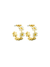Load image into Gallery viewer, Tiger Tree EKJ6697 Gold White Daisy Chain Hoops
